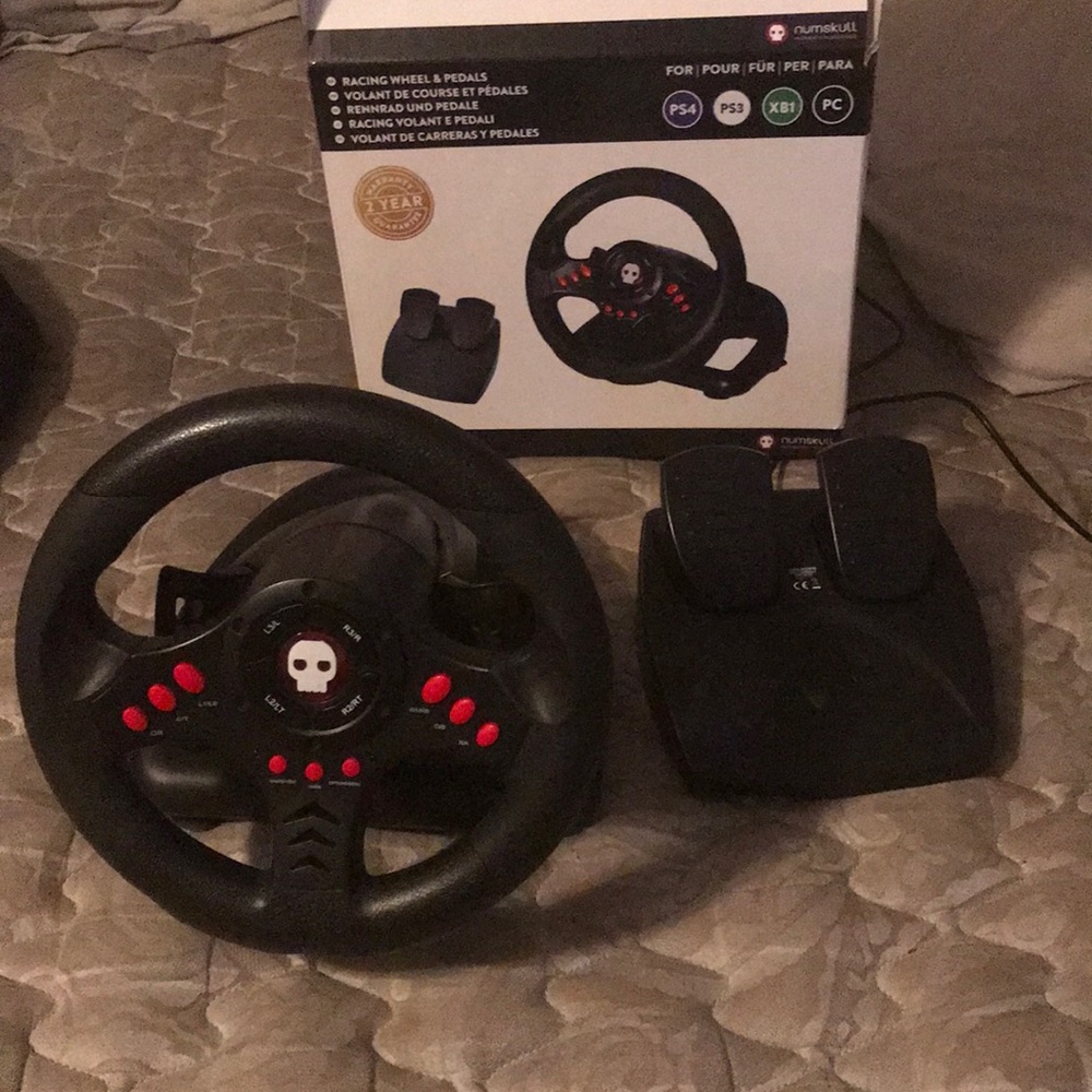 Numskull (180 degree turning) Gaming Wheel
